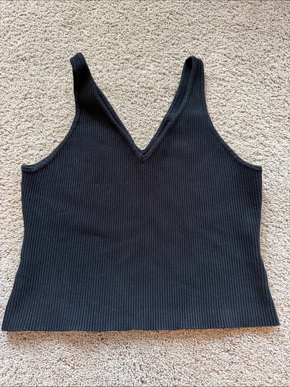 House of Harlow 1960 Black Ribbed V-Neck Tank